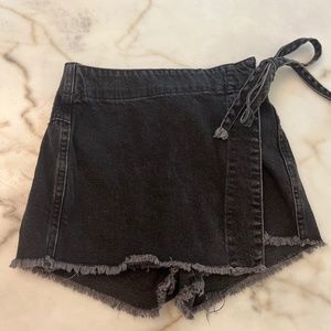 Jean skort